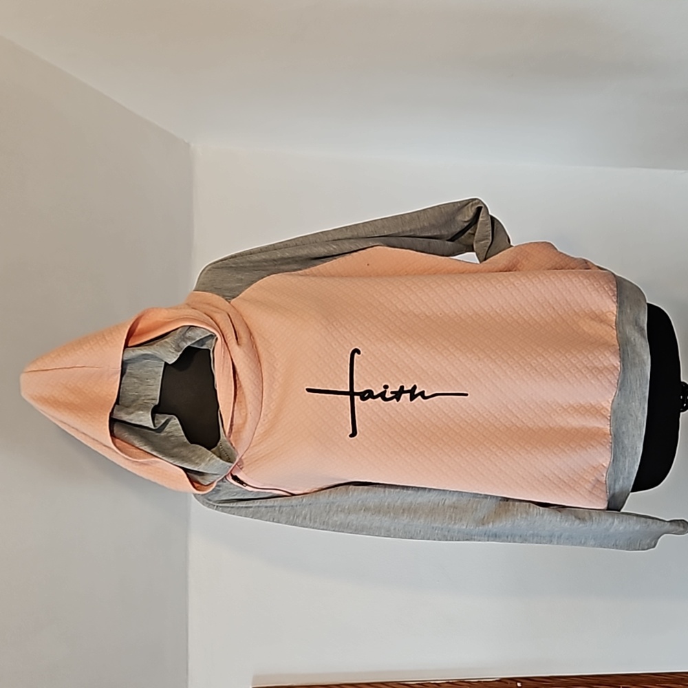"Faith" hoodie - Picture 5 of 16